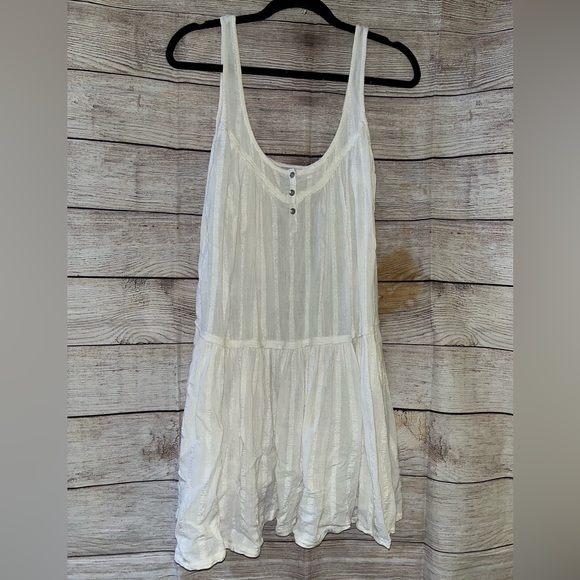 Ecote Tops - 🤎3/$10 Ecote Cream Sleeveless Tunic Top Size Medium
